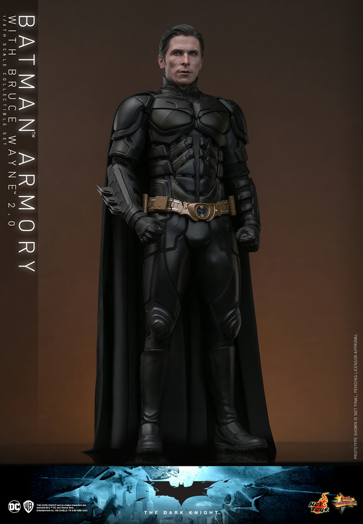 Batman Armory com Bruce Wayne (2.0) - BATMAN THE DARK KNIGHT - 1/6 Scale - Hot Toys
