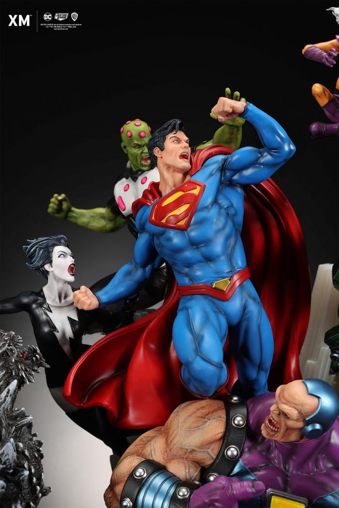 Estátua Superman Justice by David Finch (Color Version) - Dc Comics - sixth Scale Diorama - XM Studios