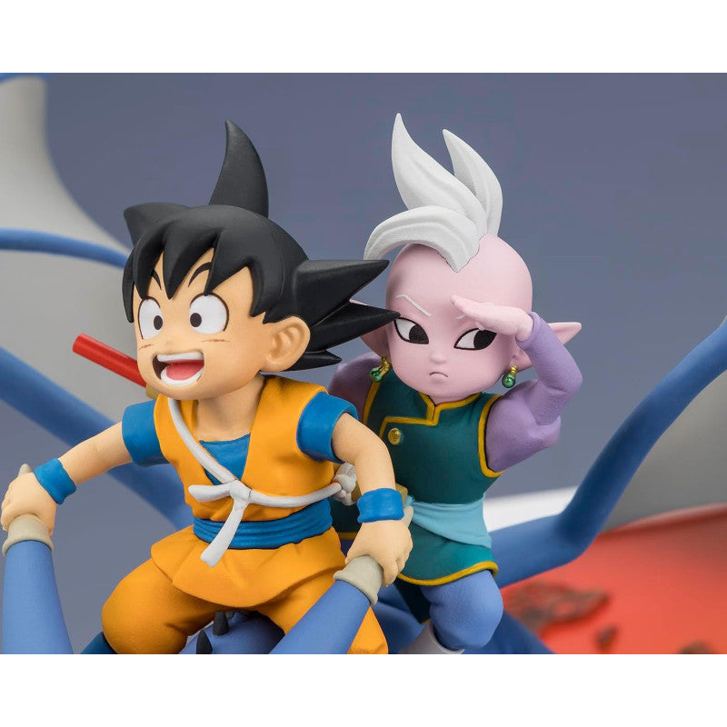 Figura Son Goku (Mini) & Supreme Kai (Mini) - Welcome To The Demon Realm! – Dragon Ball – Figuarts Zero – Bandai