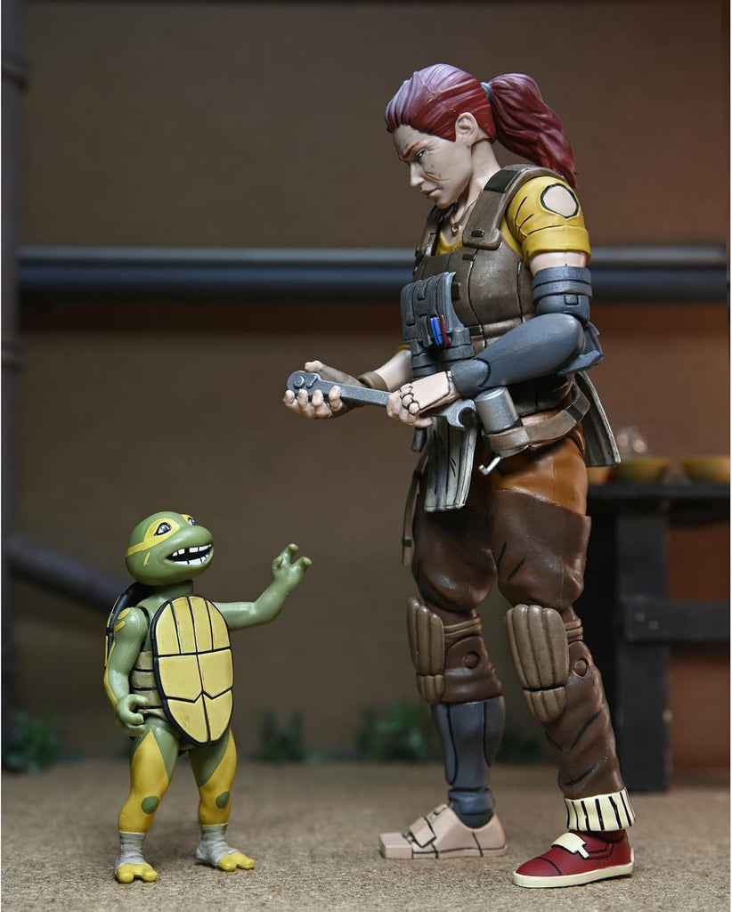 Figura Grammy April with Baby Yi & Moja – TMNT The Last Ronin- The Lost Years – 7” Scale - Neca
