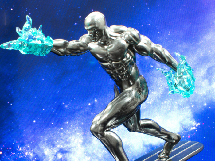 Estátua Silver Surfer - Marvel - Marvel Gallery - Diamond