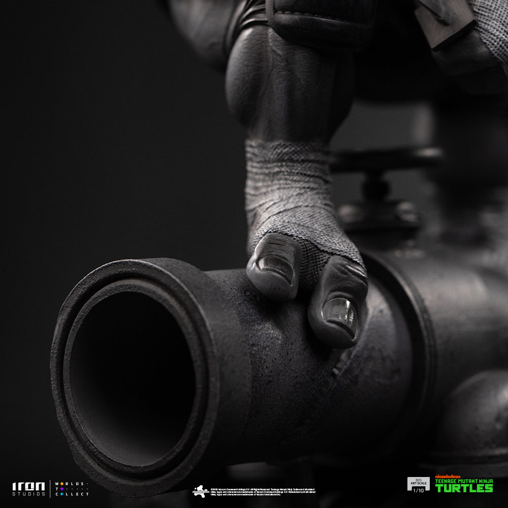 Estátua Leonardo (Black and White Variant) – TMNT – BDS Art Scale 1/10 – Iron Studios