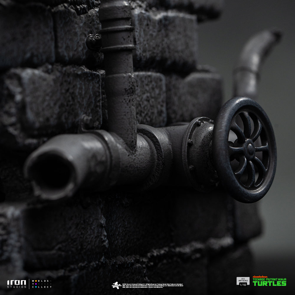 Estátua Michelangelo (Black and White Variant) – TMNT – BDS Art Scale 1/10 – Iron Studios