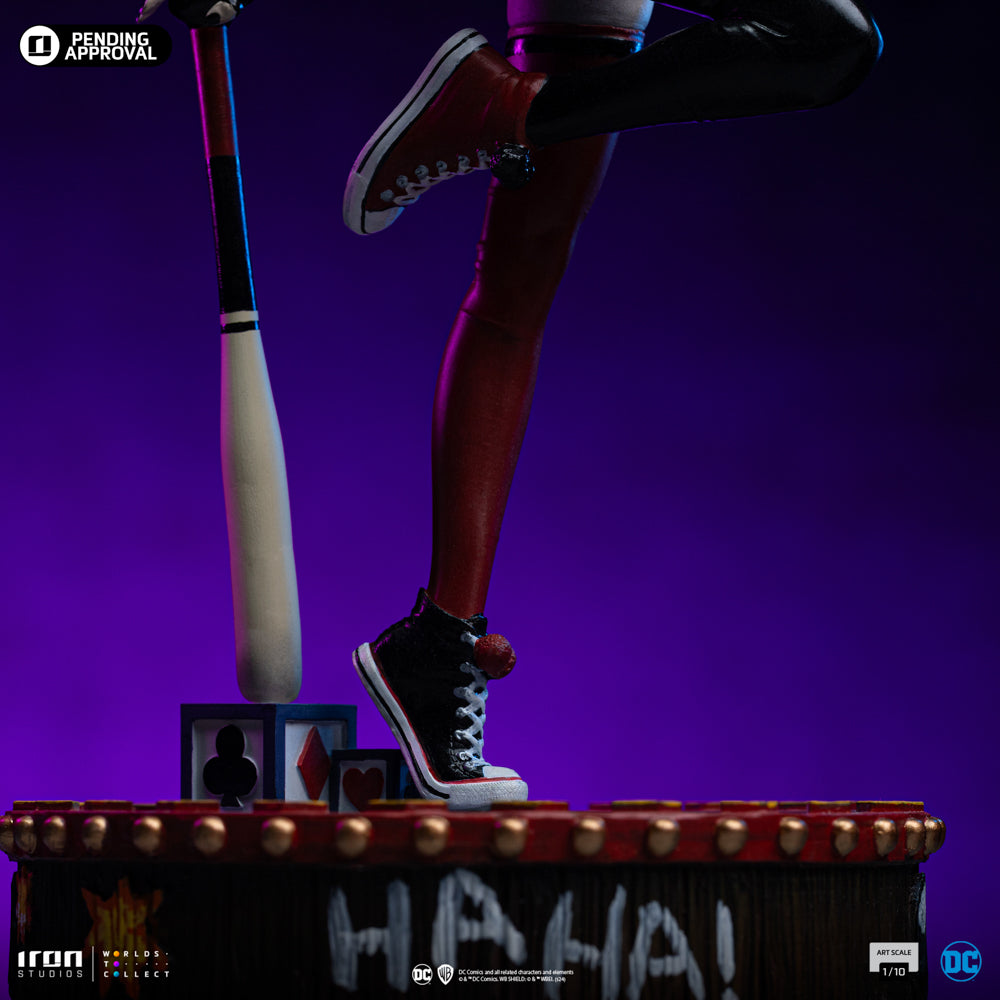 Estátua Arlequina Gotham City Sirens - DC Comics - Art Scale 1/10 - Iron Studios