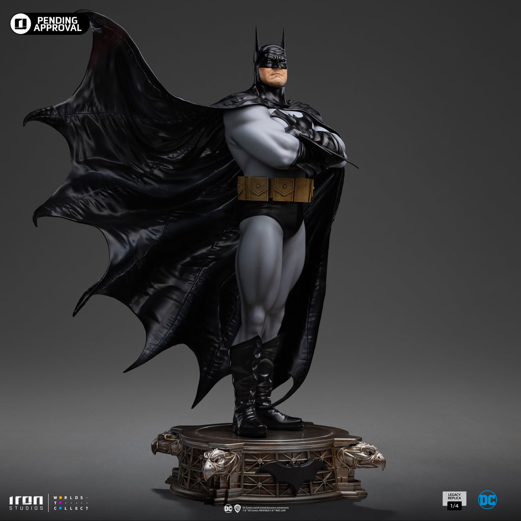 Estátua Batman Trinity - DC Comics - Legacy Replica 1/4 - Iron Studios