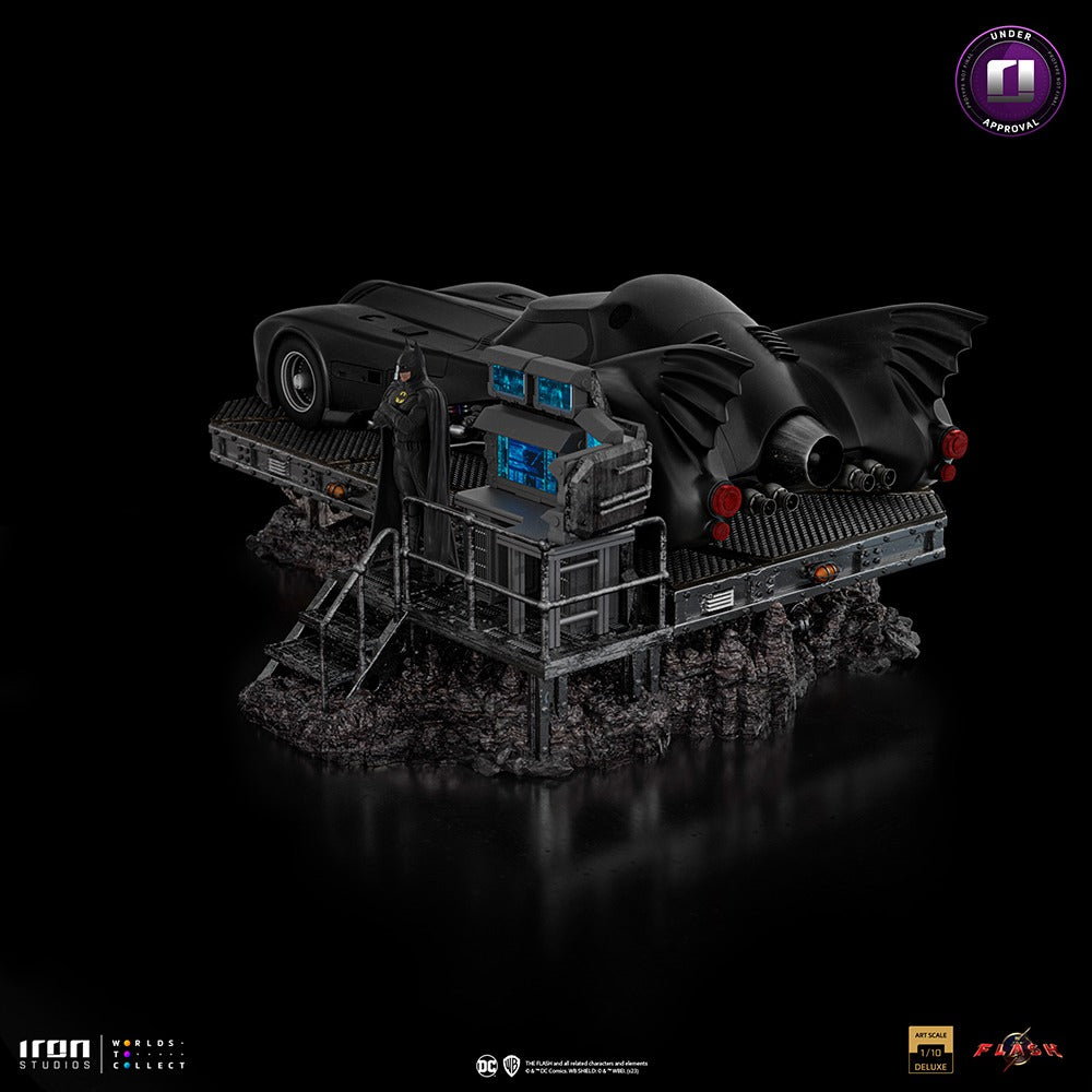 Estátua Batmobile Deluxe - The Flash Movie - Art Scale 1/10 - Iron Studios