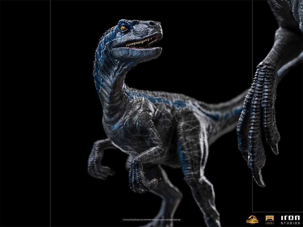 Estátua Blue and Beta Deluxe - Jurassic World: Dominion - Art Scale 1/10 - Iron Studios