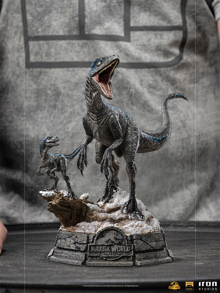 Estátua Blue and Beta Deluxe - Jurassic World: Dominion - Art Scale 1/10 - Iron Studios