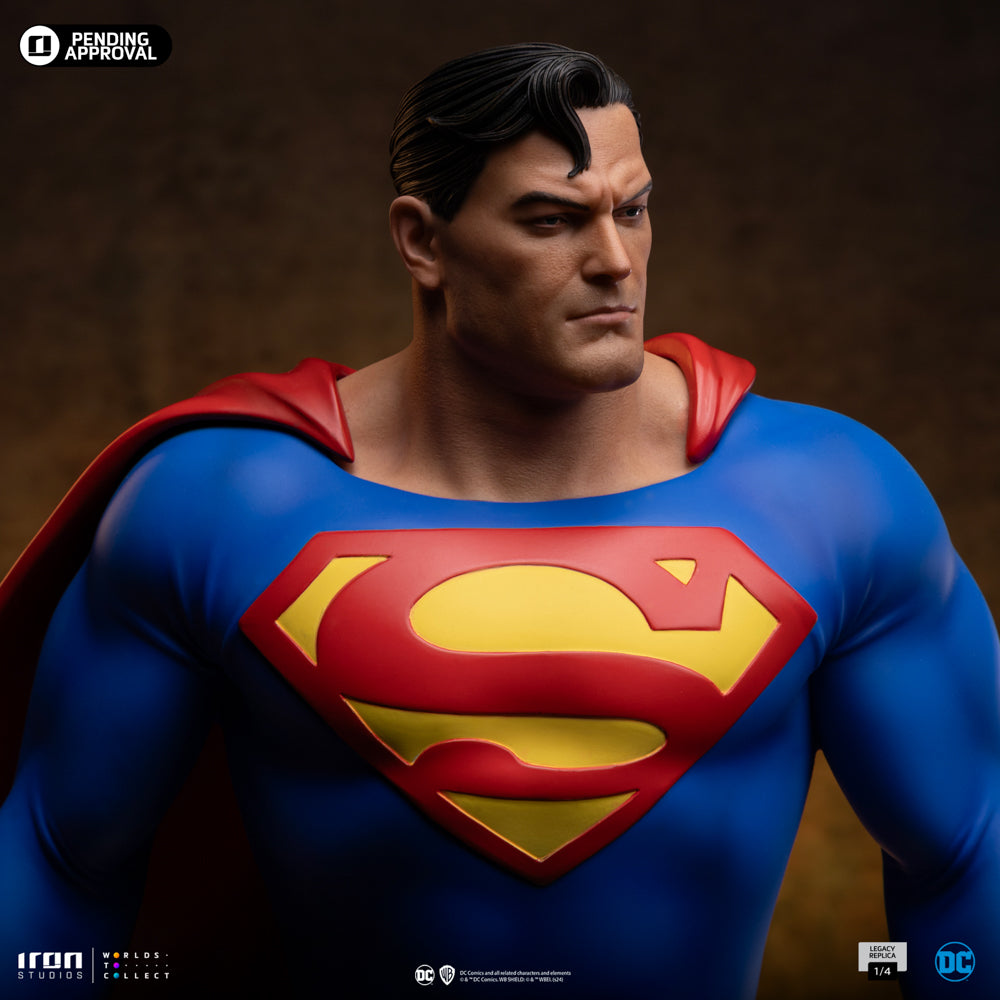 Estátua Superman Trinity - DC Comics -   Legacy Replica 1/4 - Iron Studios