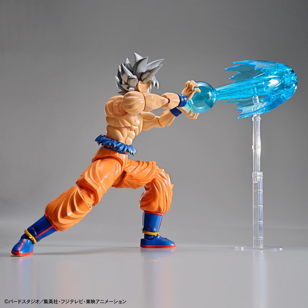 Model Kit Goku Ultra Instinct - Dragon Ball - Figure-Rise Standard - Bandai