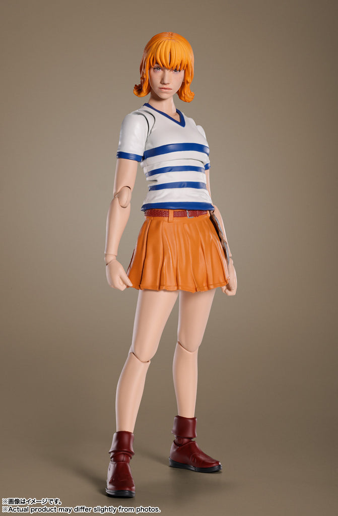 Figura Nami - Netflix Serie One Piece - S.H.Figuarts - Bandai