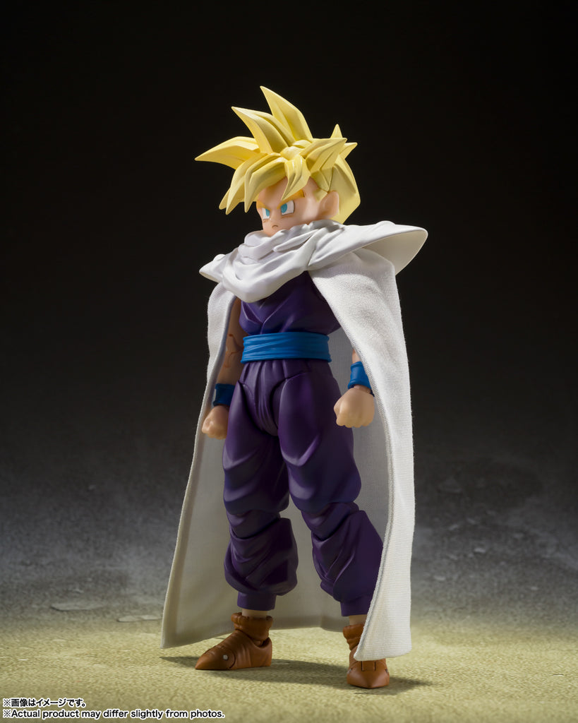 Figura Super Saiyan Son Gohan The Warrior Who Surpassed Goku - Dragon Ball Z - S.H.Figuarts - Bandai
