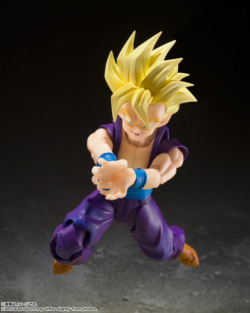 Figura Super Saiyan Son Gohan The Warrior Who Surpassed Goku - Dragon Ball Z - S.H.Figuarts - Bandai