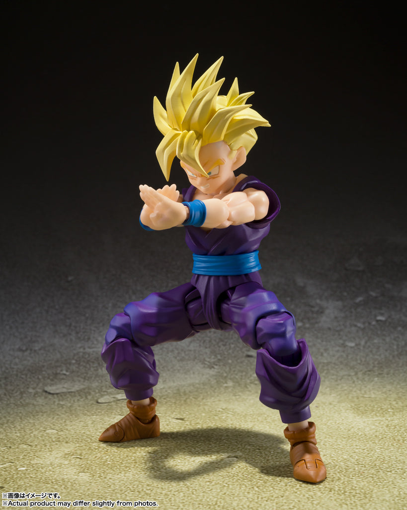 Figura Super Saiyan Son Gohan The Warrior Who Surpassed Goku - Dragon Ball Z - S.H.Figuarts - Bandai