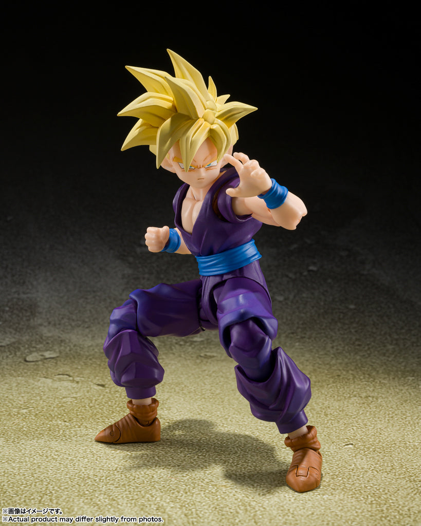 Figura Super Saiyan Son Gohan The Warrior Who Surpassed Goku - Dragon Ball Z - S.H.Figuarts - Bandai