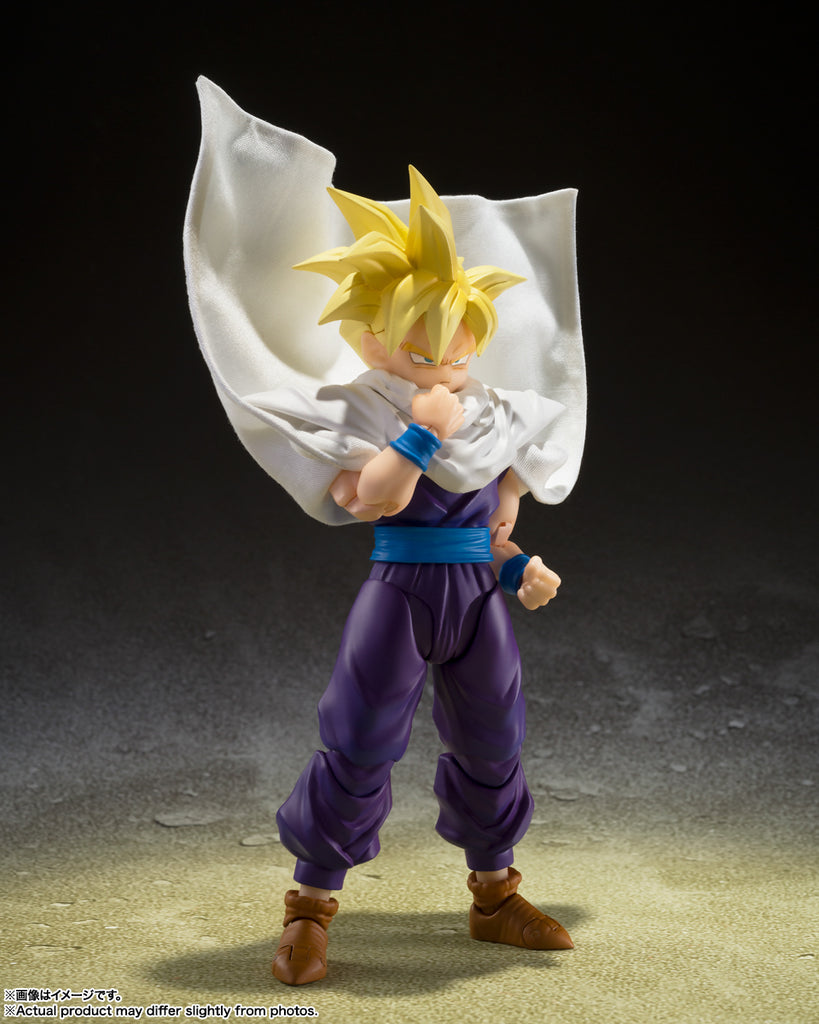 Figura Super Saiyan Son Gohan The Warrior Who Surpassed Goku - Dragon Ball Z - S.H.Figuarts - Bandai