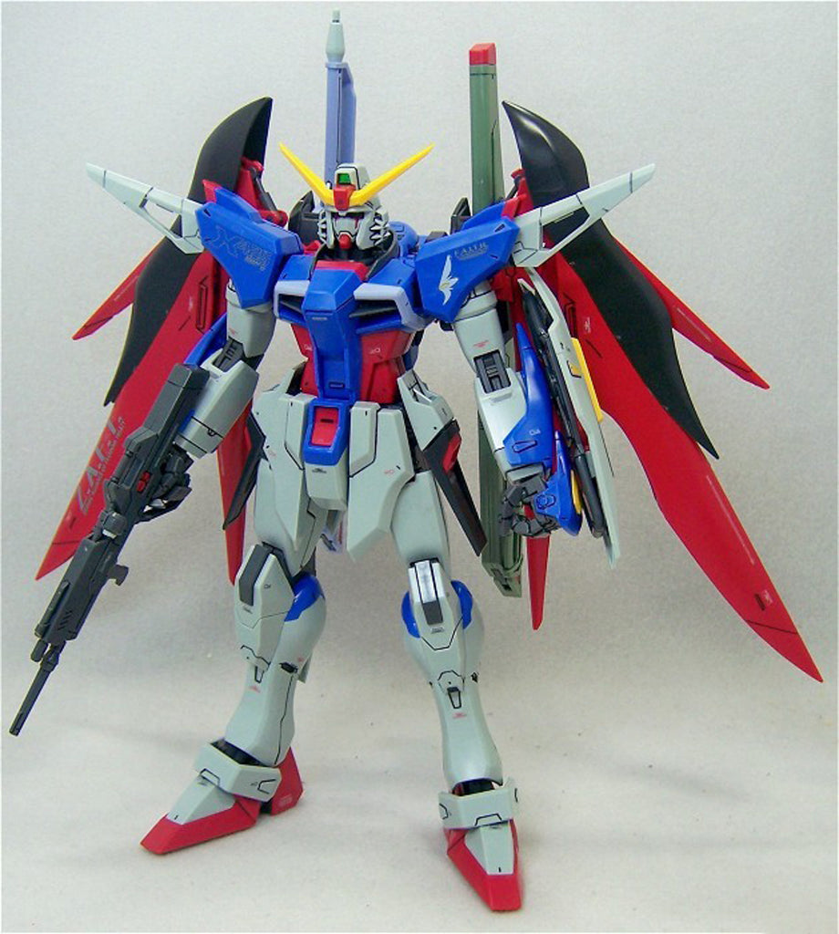 ZGMF-X42S Destiny Gundam - Gundam - MG 1/100 - Bandai