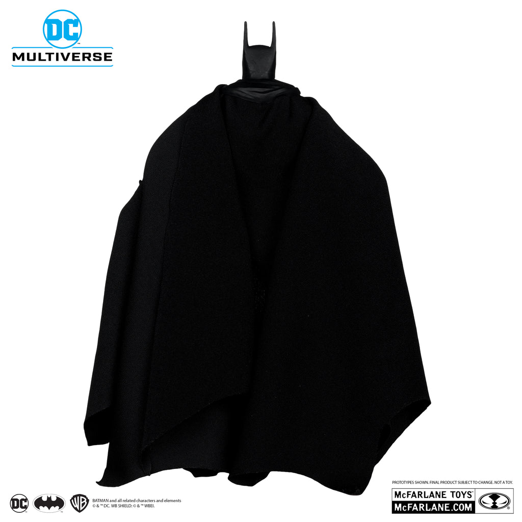 Figura BATMAN YEAR TWO (B&W with accent) Gold Label Exclusive - DC Comics - 7 Scale - McFarlane