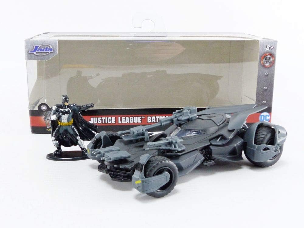 Veiculo Batmobile 2017 (Com Boneco) - DC - Metals Die-Cast - 1/32 Scale - Jada Toys