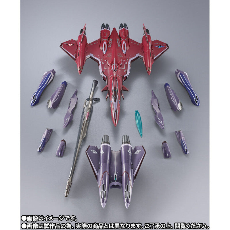Figura VF-27ySP Super Lucifer Valkyrie (Brera Sterne) – Macross Frontier – DX Chogokin – Bandai