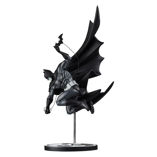 Estátua Batman Black and White by Inhyuk Lee - DC Comics - 1/10 Scale - McFarlane